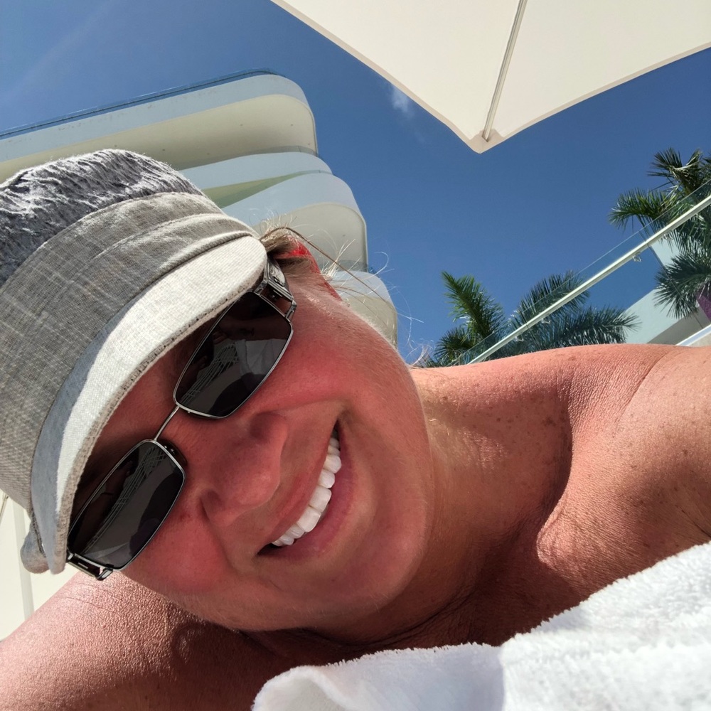 Meet your Posher, Tina